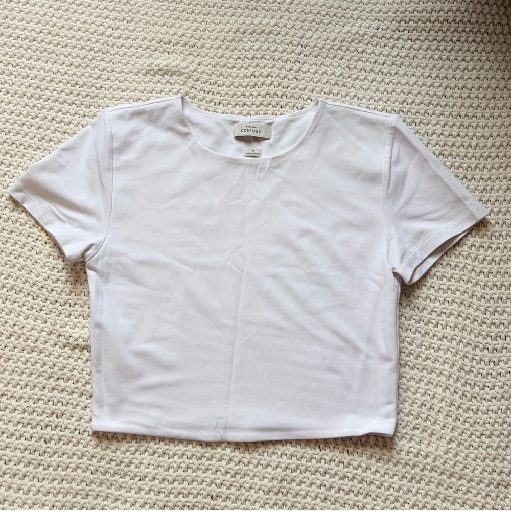 Aritzia Babaton Contour White Short Sleeve Crop Top Size Medium, Double Lined